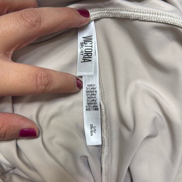 Victoria's Secret Sport discontinued cream nude mesh sides shorts size L - Picture 2 of 6